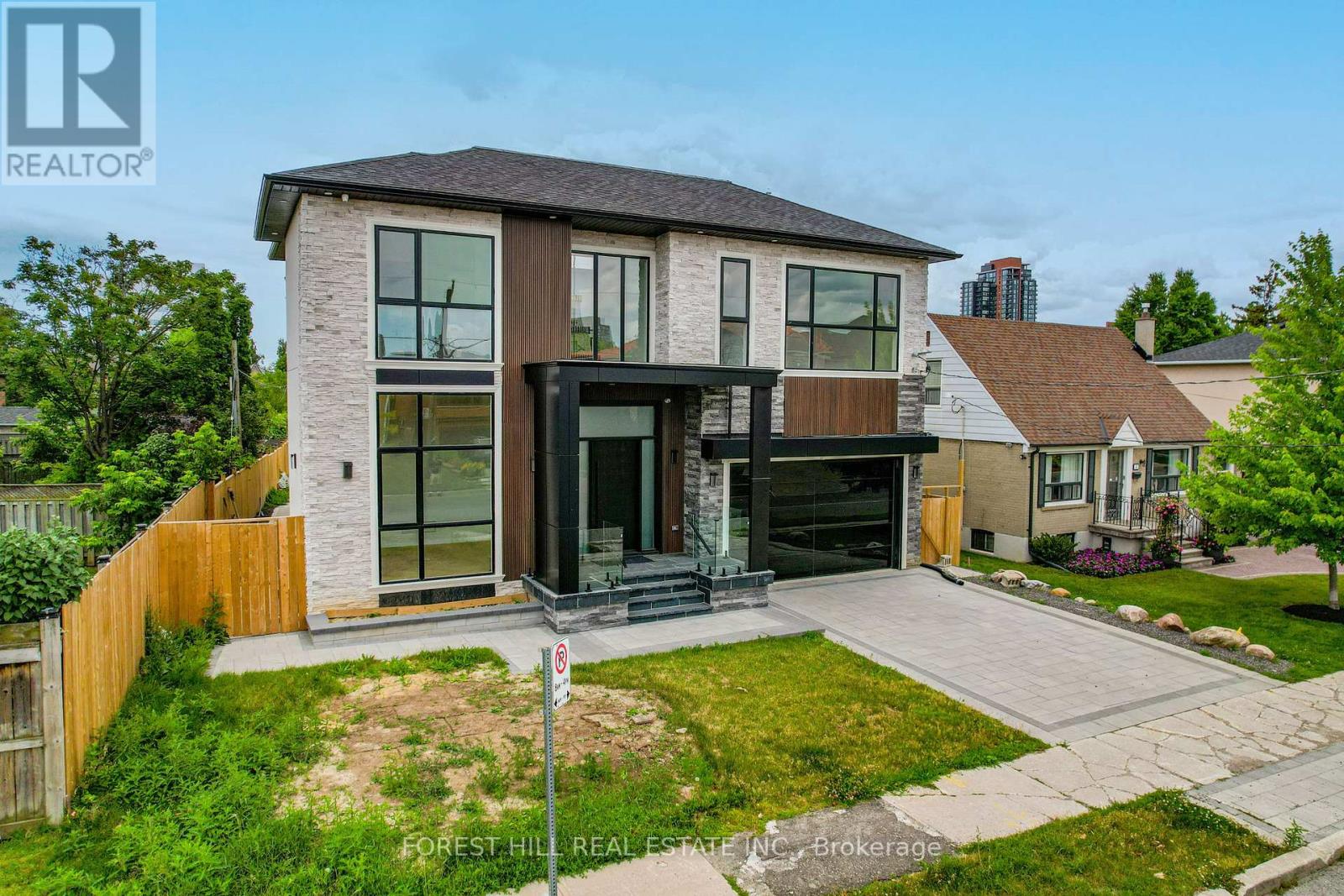 53 Celt Avenue, Toronto, Ontario  M6A 1H2 - Photo 46 - W13085308