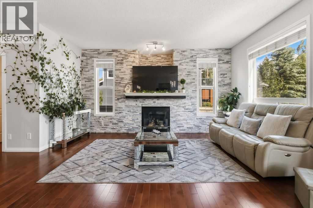 156 Silverado Range Close Sw, Calgary, Alberta  T2X 0C2 - Photo 4 - A2324325