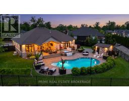 34 ERIN PLACE, Lambton Shores, Ontario