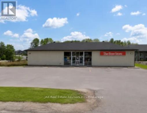 77 BEDFORD STREET N, Westport, Ontario
