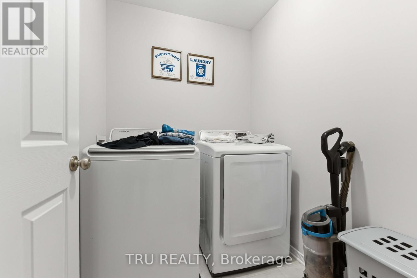 205 Losino Crescent, Ottawa, Ontario  K2V 0E4 - Photo 16 - X13494320