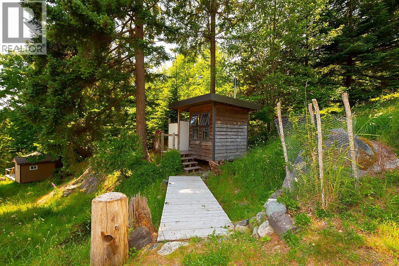970 Mount Artaban Road, Gambier Island, British Columbia  V0N 1V0 - Photo 16 - R3140268