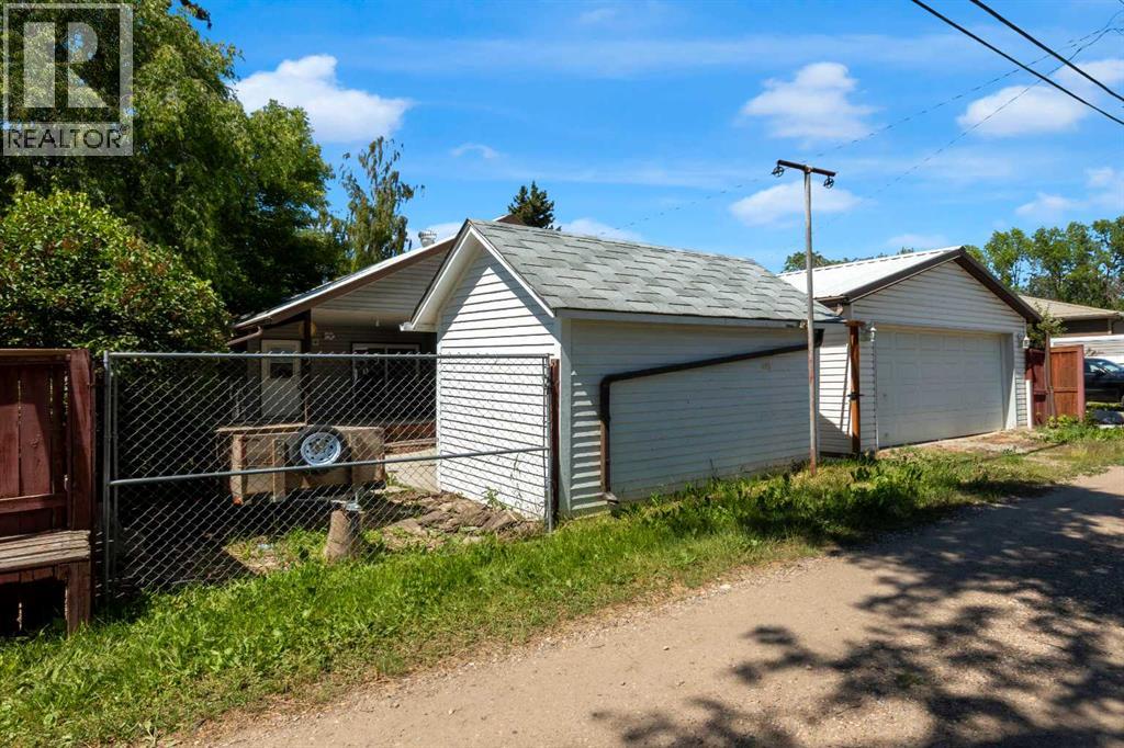 415 Centre Street, Vulcan, Alberta  T0L 2B0 - Photo 30 - A2324669
