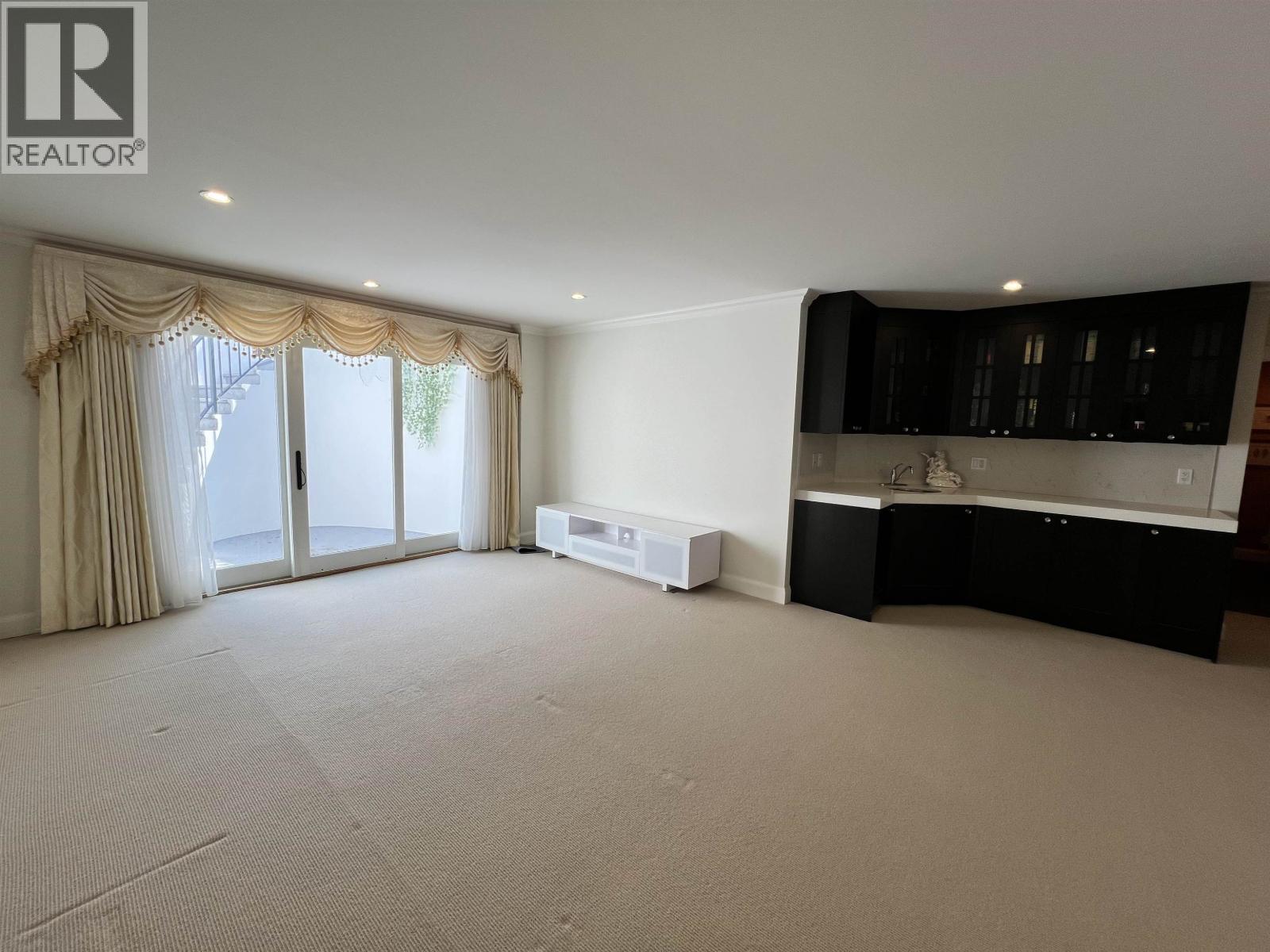 Basement Suite 2054 Western Parkway, Vancouver, British Columbia  V6T 1V5 - Photo 2 - R3140267