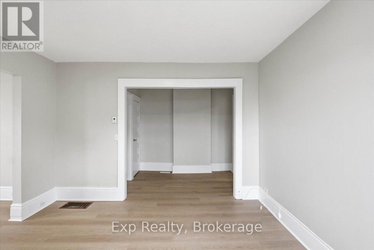 130-132 Macdonald Avenue, Belleville, Ontario  K8N 3Y3 - Photo 11 - X13494432