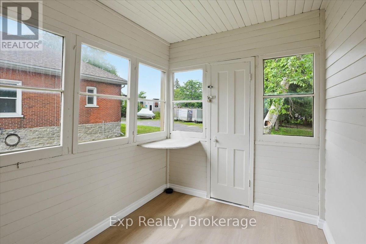 130-132 Macdonald Avenue, Belleville, Ontario  K8N 3Y3 - Photo 42 - X13494432