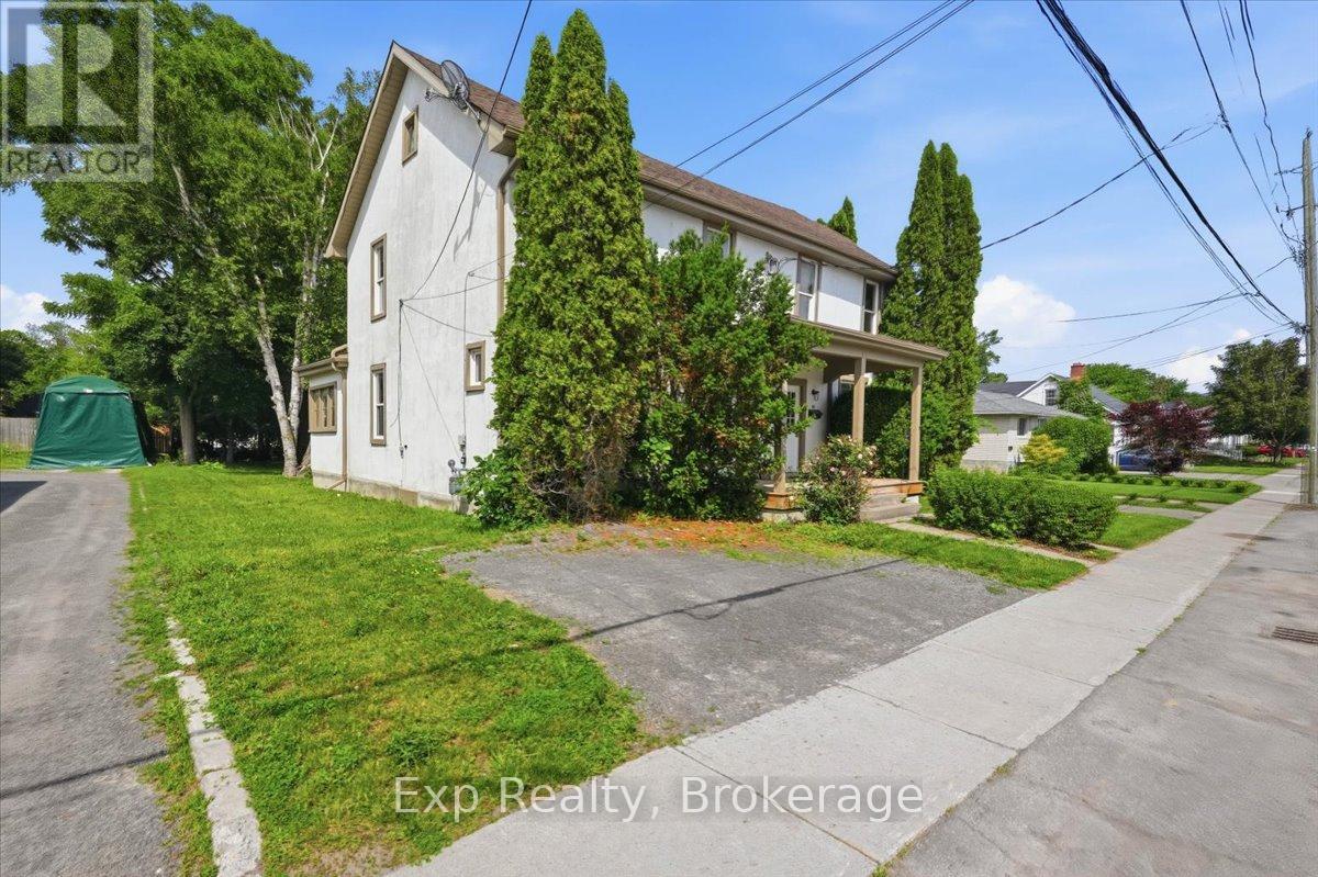 130-132 Macdonald Avenue, Belleville, Ontario  K8N 3Y3 - Photo 44 - X13494432