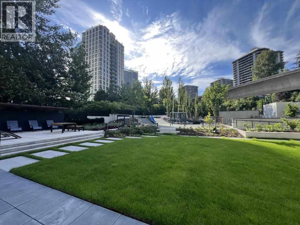 401 2135 Springer Avenue, Burnaby, British Columbia  V5B 0C1 - Photo 11 - R3140255