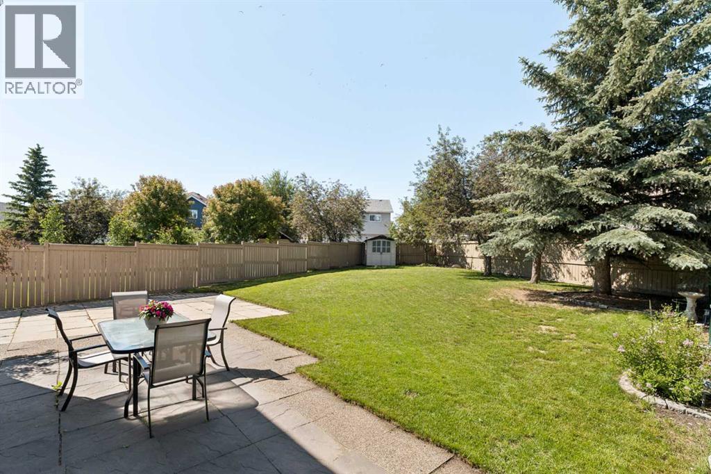11 Somerglen Court Sw, Calgary, Alberta  T2Y 3V5 - Photo 37 - A2323476