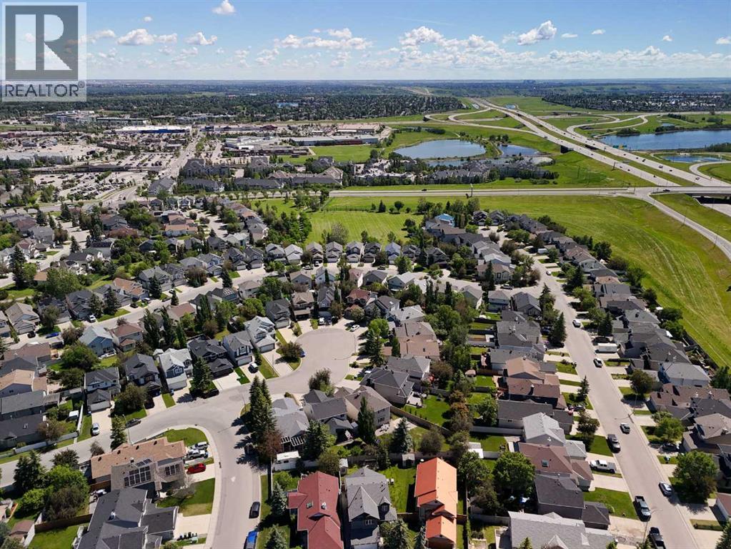 11 Somerglen Court Sw, Calgary, Alberta  T2Y 3V5 - Photo 41 - A2323476