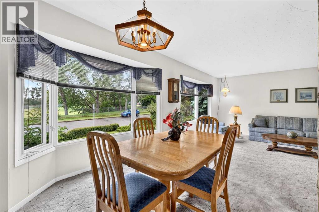 3227 Collingwood Drive Nw, Calgary, Alberta  T2L 0R7 - Photo 13 - A2323819