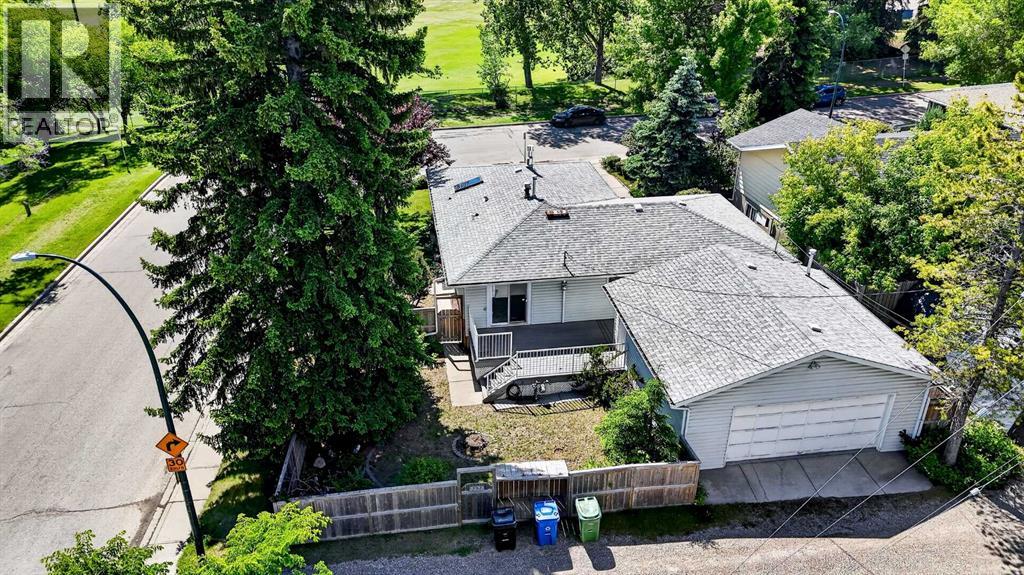 3227 Collingwood Drive Nw, Calgary, Alberta  T2L 0R7 - Photo 43 - A2323819