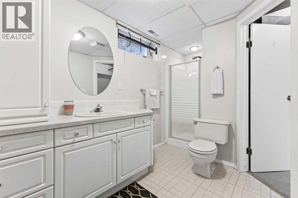 3227 Collingwood Drive Nw, Calgary, Alberta  T2L 0R7 - Photo 36 - A2323819