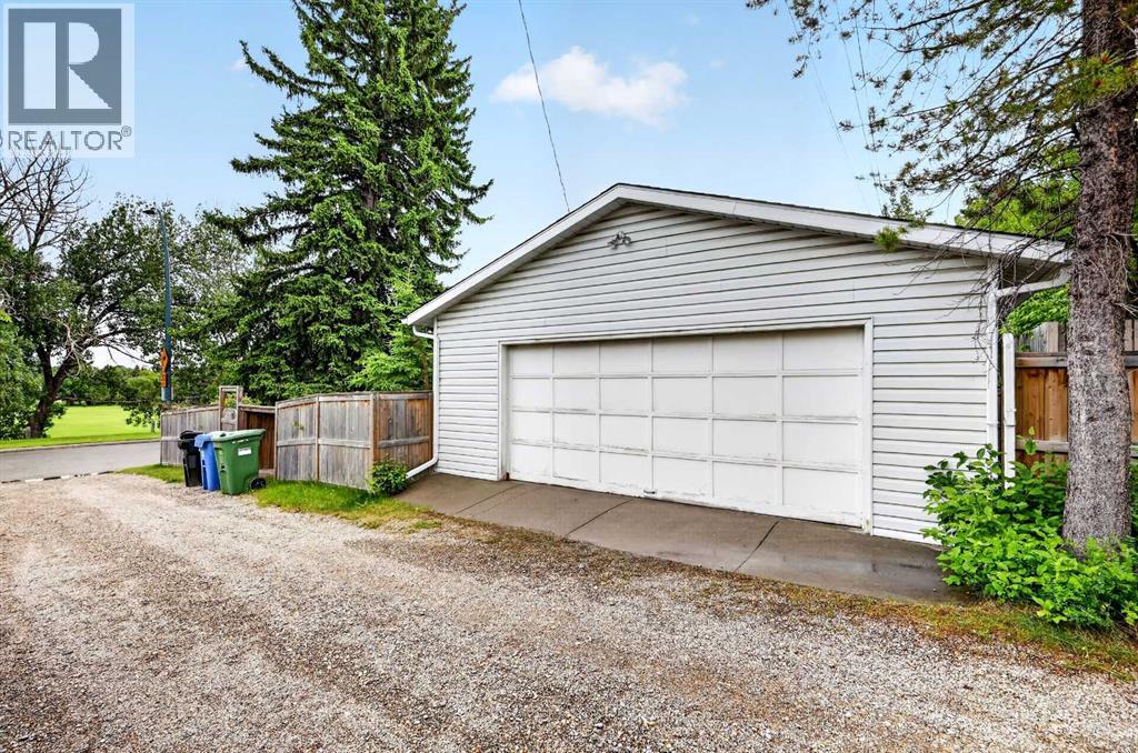 3227 Collingwood Drive Nw, Calgary, Alberta  T2L 0R7 - Photo 42 - A2323819
