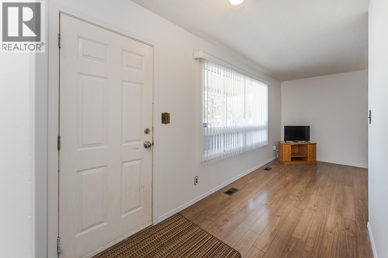 2469 15th Avenue, Prince George, British Columbia  V2M 1S5 - Photo 4 - R3140305