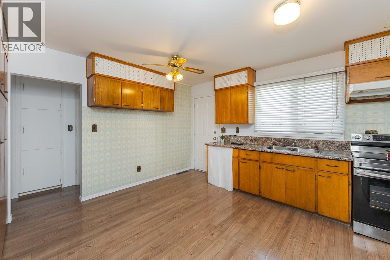 2469 15th Avenue, Prince George, British Columbia  V2M 1S5 - Photo 6 - R3140305
