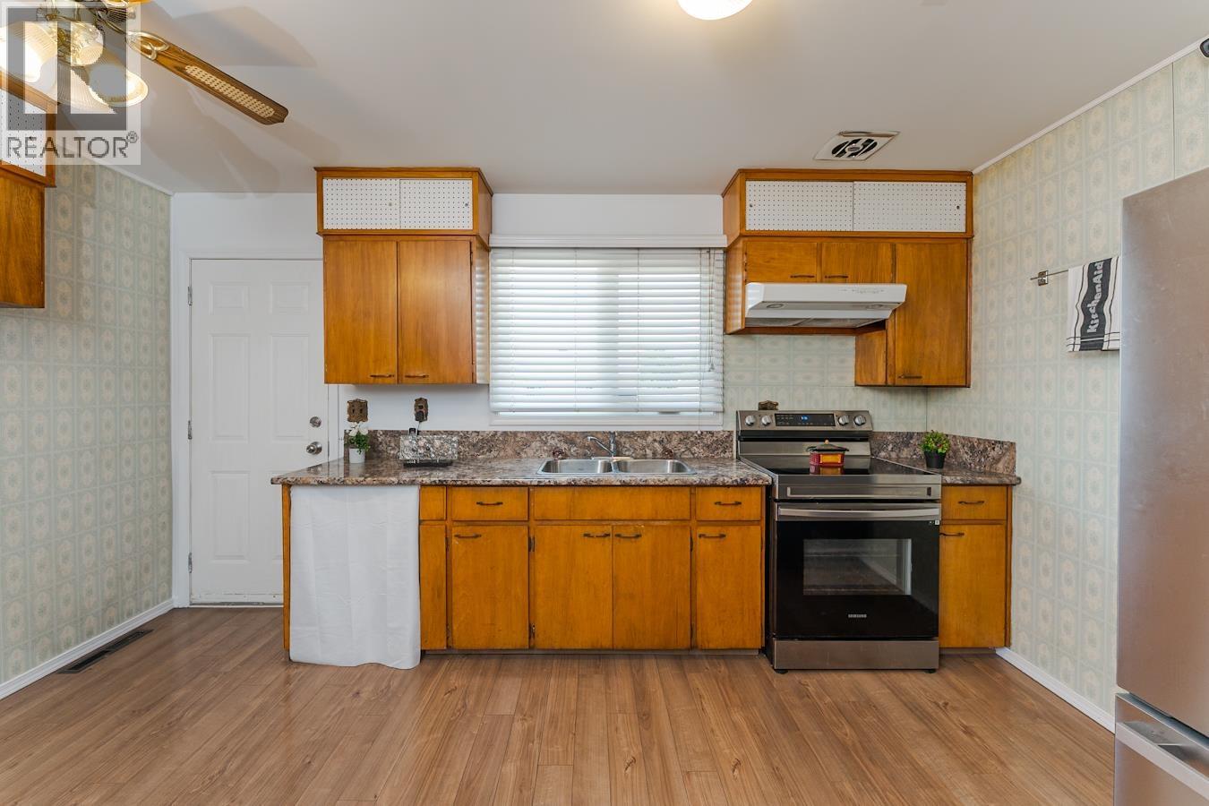 2469 15th Avenue, Prince George, British Columbia  V2M 1S5 - Photo 7 - R3140305