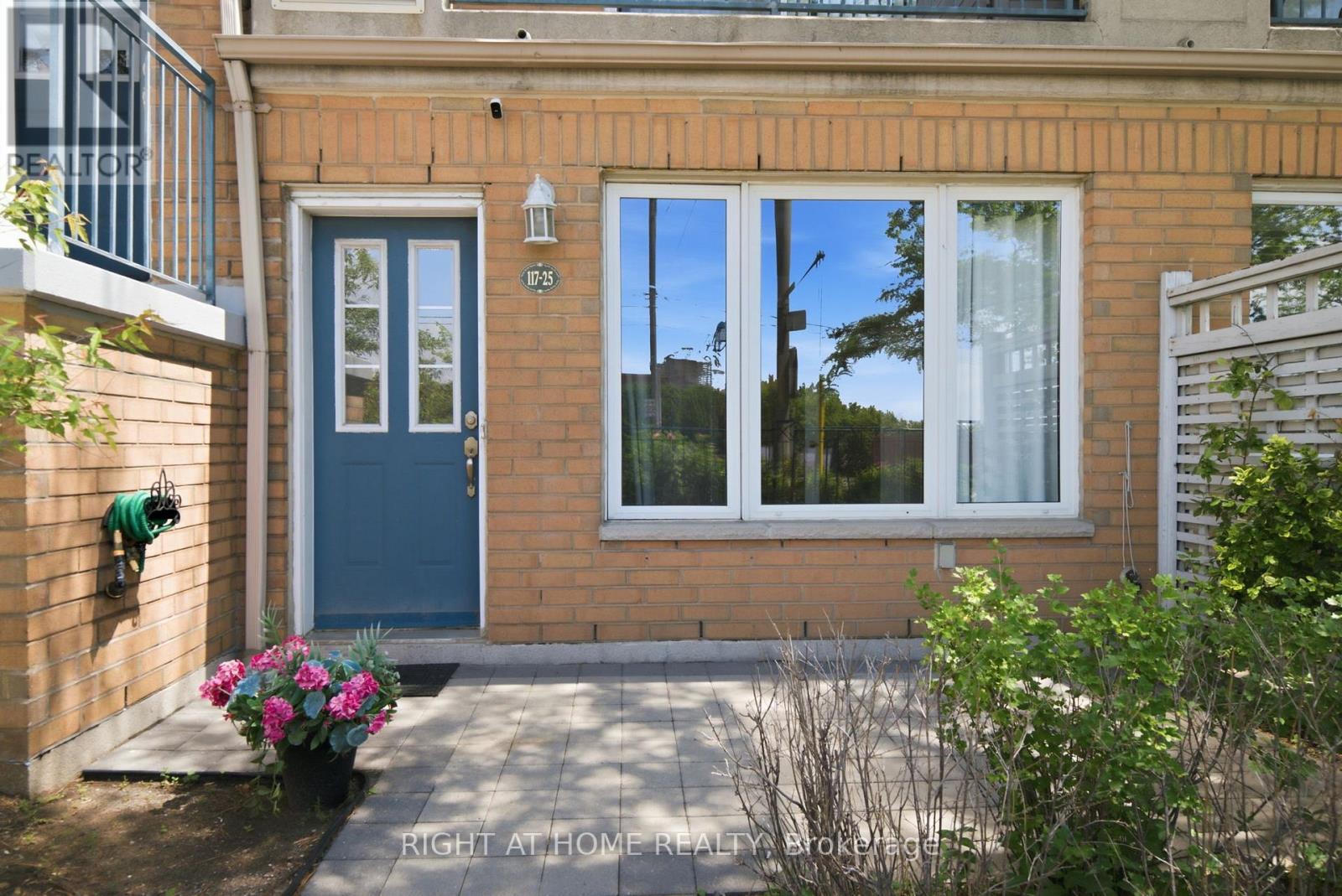 25 - 117 Omni Drive, Toronto, Ontario  M1P 5A5 - Photo 3 - E13494444