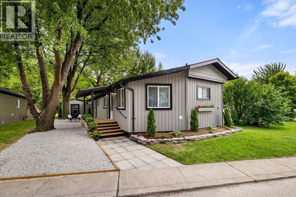 162 MICHAEL DRIVE, Lakeshore, Ontario