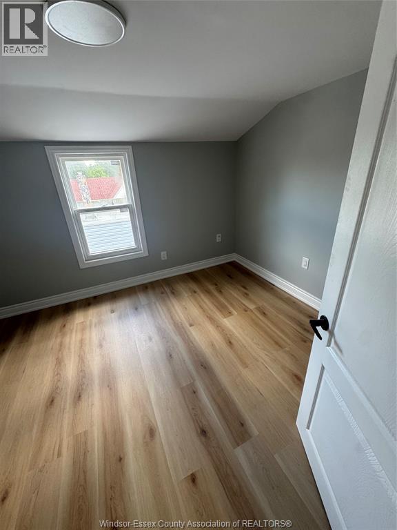 945 Wellington Avenue Unit# 7, Windsor, Ontario  N9A 5K2 - Photo 5 - 26015110