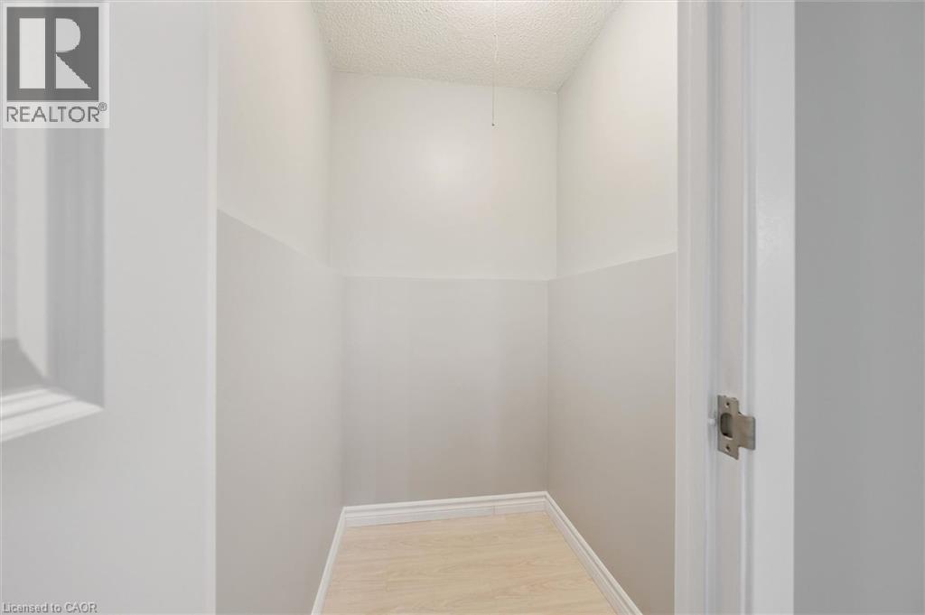 565 Greenfield Avenue Unit# 803, Kitchener, Ontario  N2C 2P5 - Photo 18 - 40843265