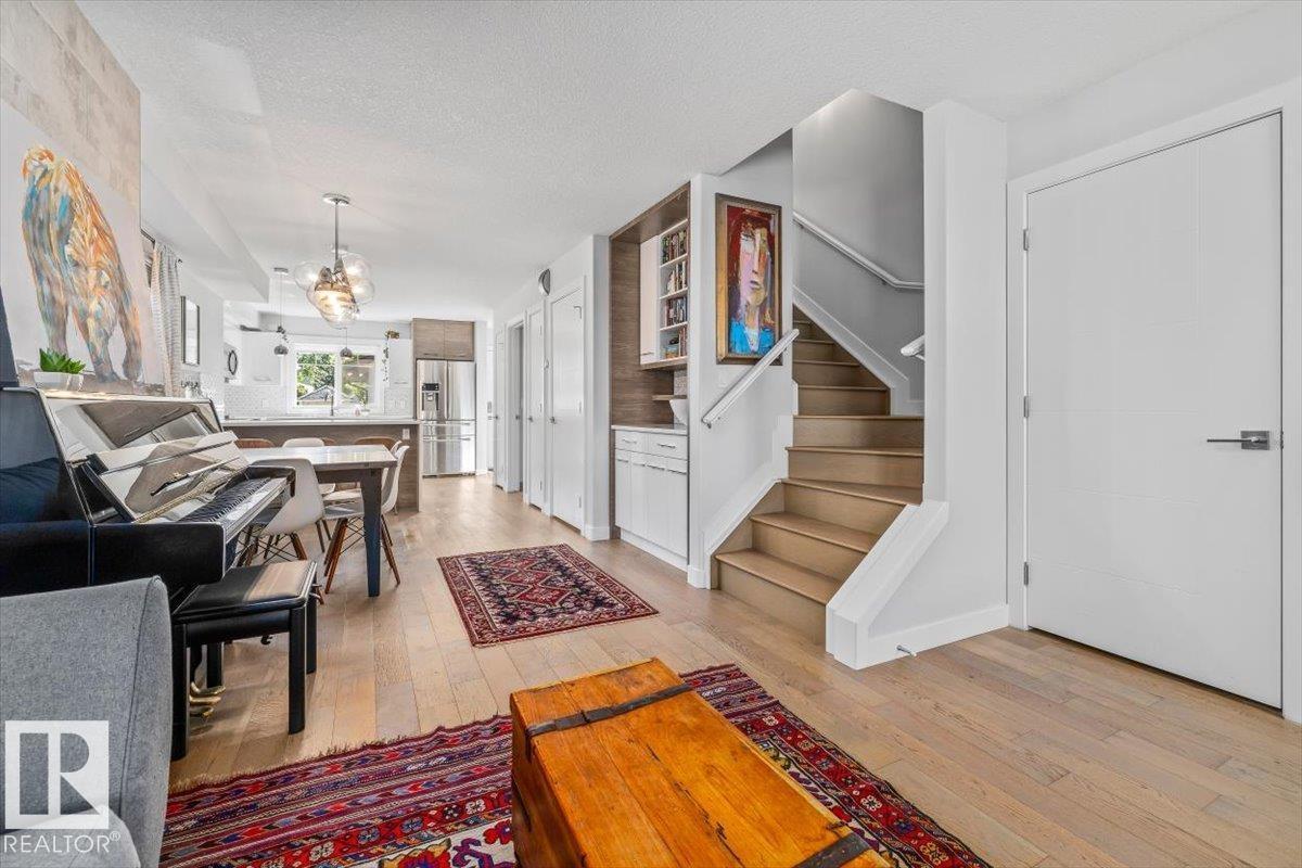 9237 92 St NW, Edmonton, Alberta  T6C 3R4 - Photo 3 - E4495858