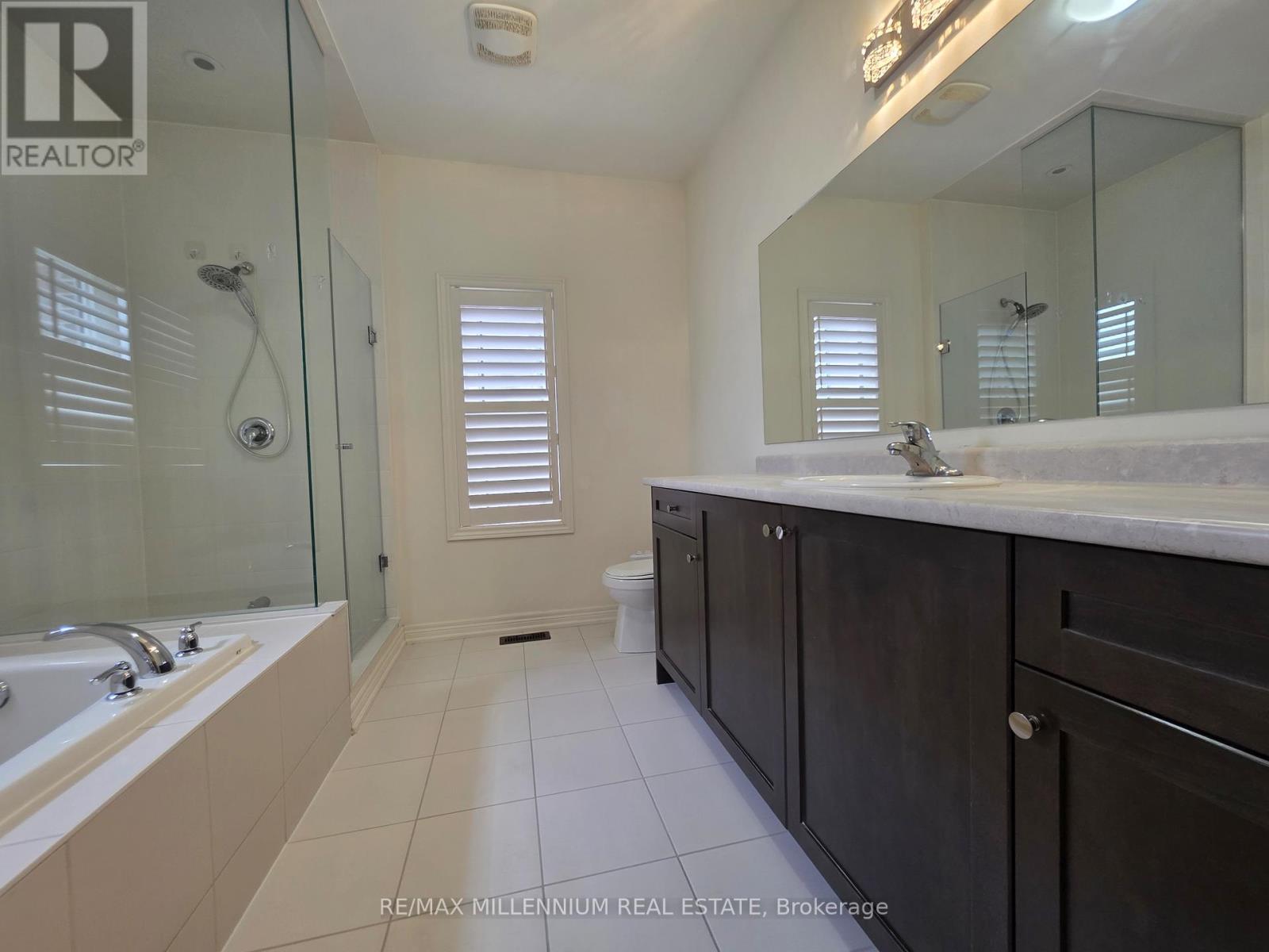 253 East's Corners (Main & 2nd Floors) Boulevard S, Vaughan, Ontario  L4H 4L7 - Photo 28 - N13494346