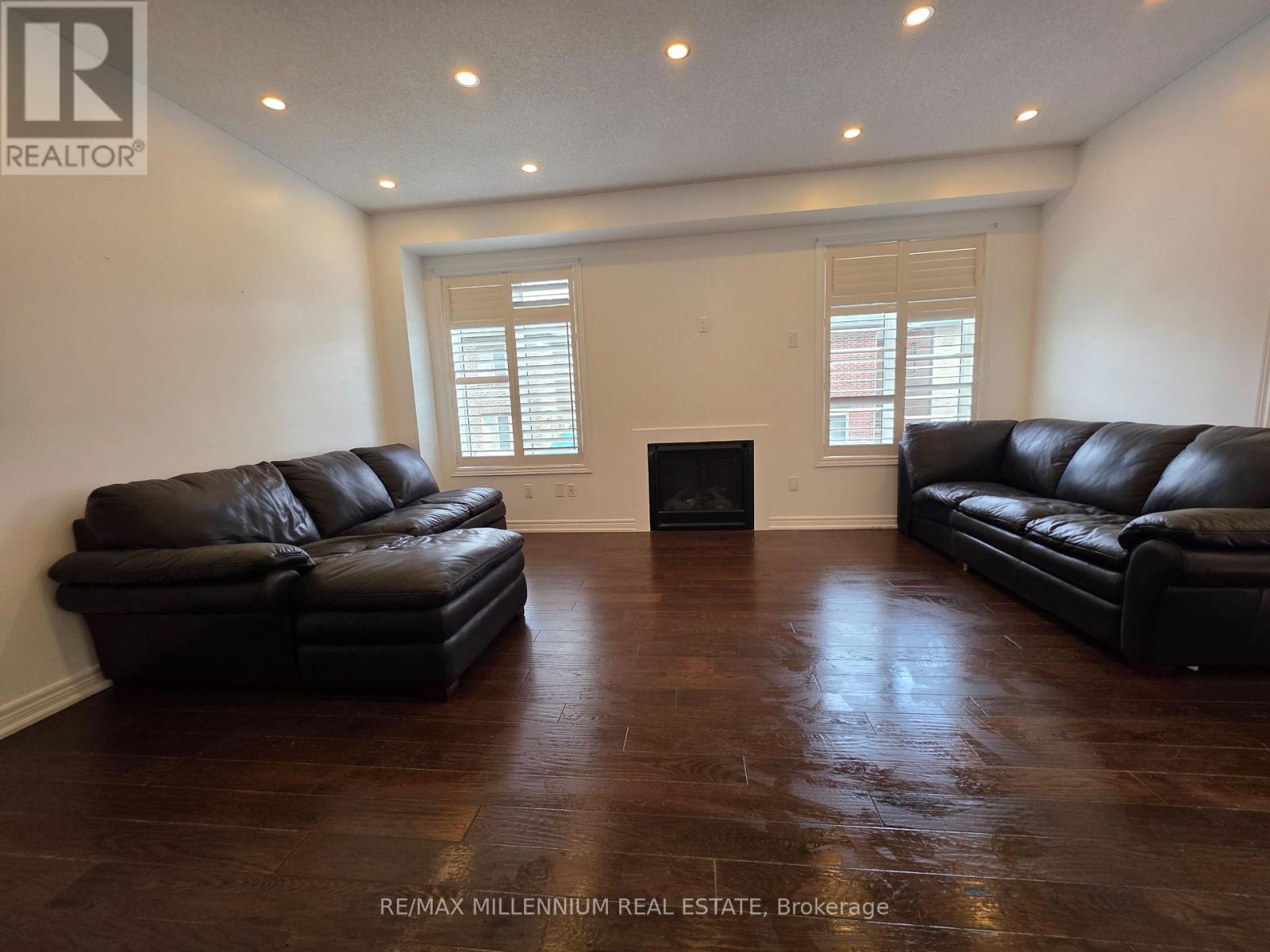 253 East's Corners (Main & 2nd Floors) Boulevard S, Vaughan, Ontario  L4H 4L7 - Photo 3 - N13494346
