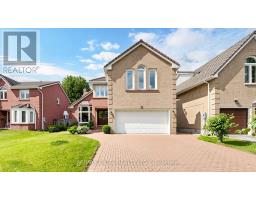 32 HOLLINGHAM ROAD, Markham, Ontario