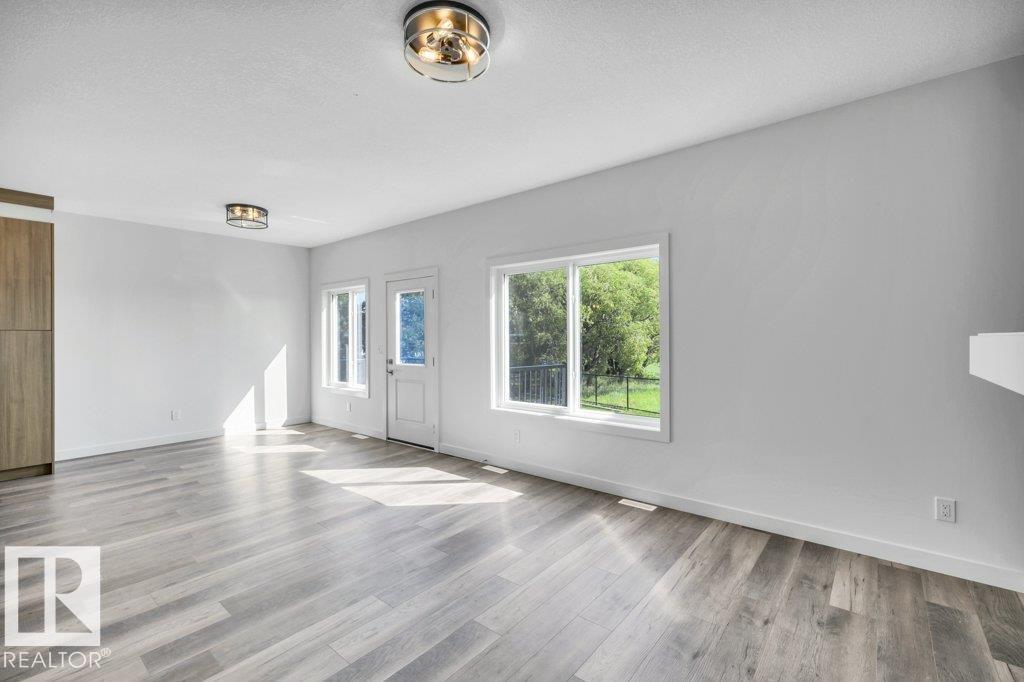 Unknown Address, ,    - Photo 18 - E4495746