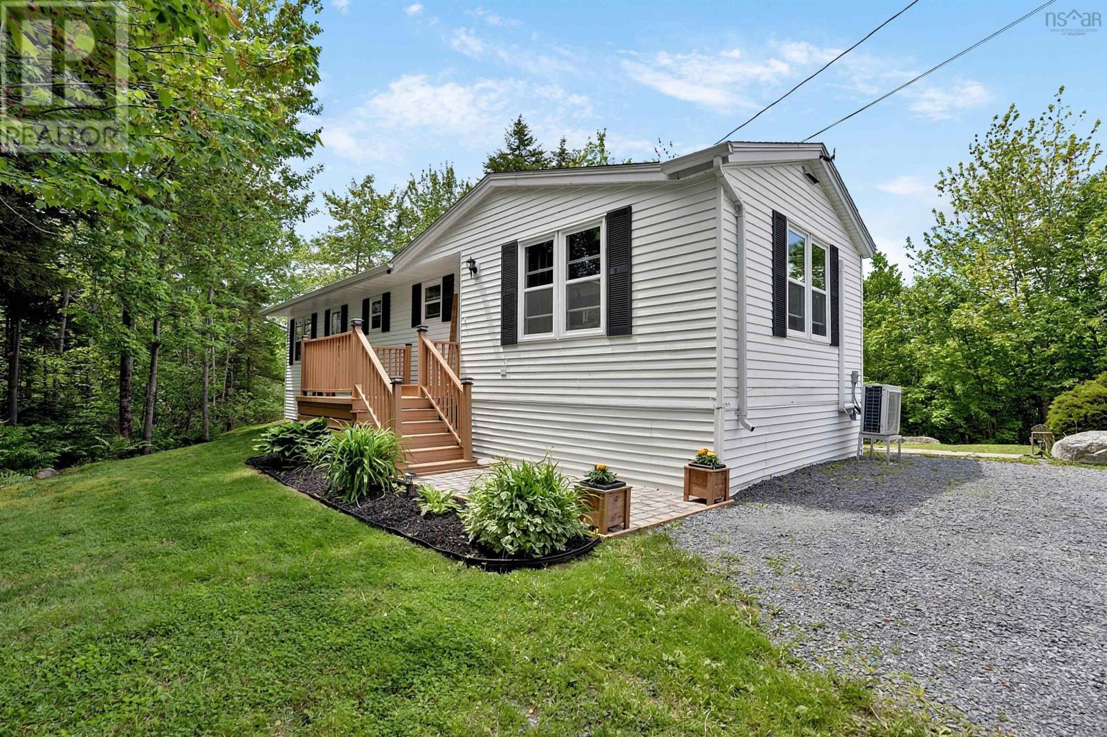 103 Pinehill Drive, Gaetz Brook, Nova Scotia  B0J 1N0 - Photo 31 - 202615276