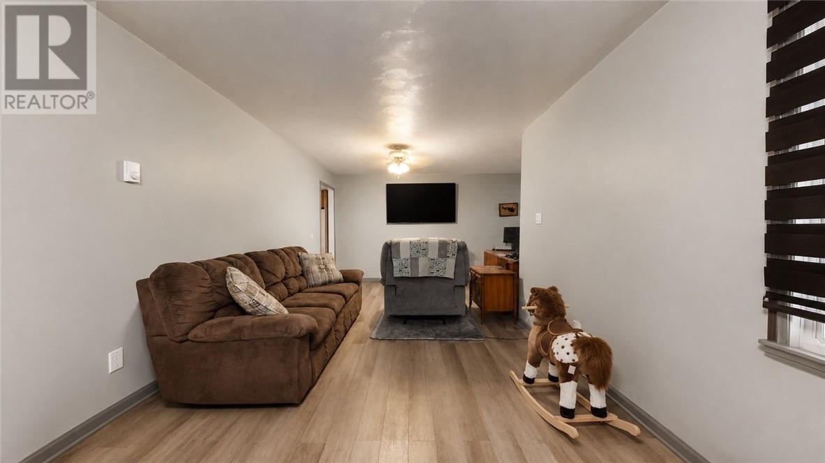 12 Nixon Street, Mindemoya, Ontario  P0P 1S0 - Photo 25 - 2128714