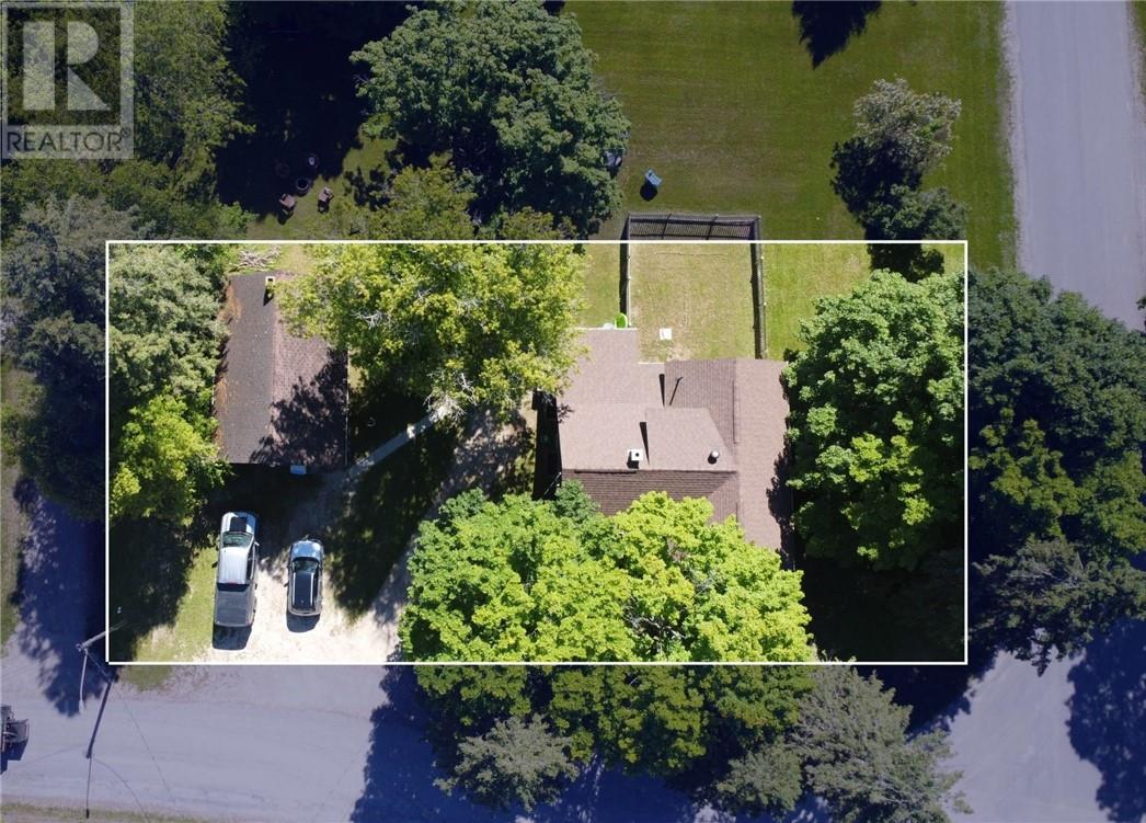 12 Nixon Street, Mindemoya, Ontario  P0P 1S0 - Photo 3 - 2128714