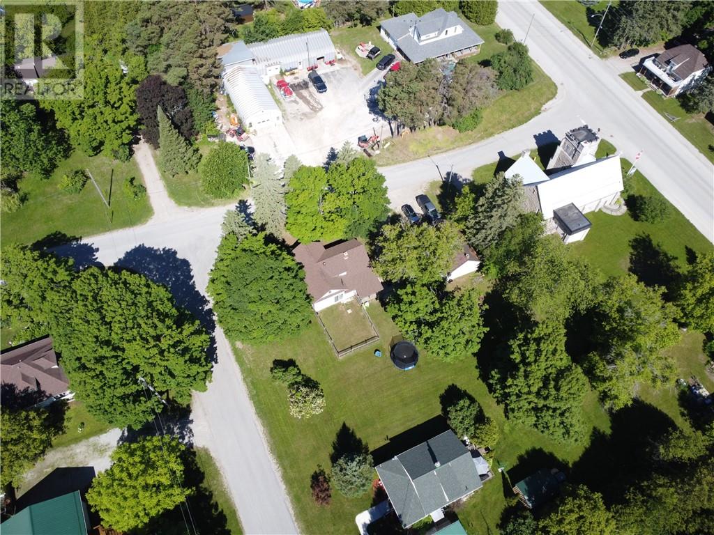 12 Nixon Street, Mindemoya, Ontario  P0P 1S0 - Photo 5 - 2128714