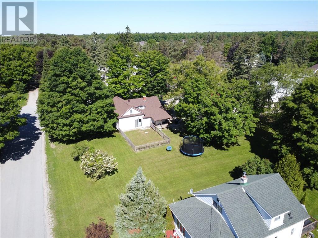 12 Nixon Street, Mindemoya, Ontario  P0P 1S0 - Photo 6 - 2128714