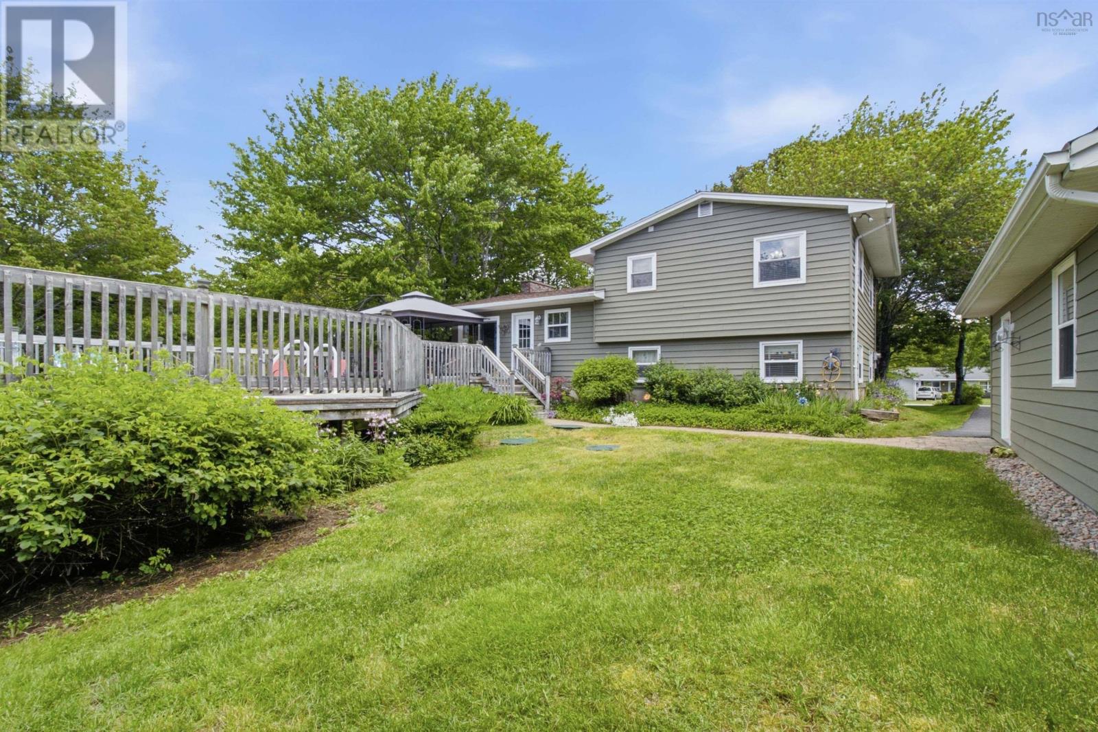 16 Mohawk Street, Hammonds Plains, Nova Scotia  B4B 1M7 - Photo 6 - 202615659