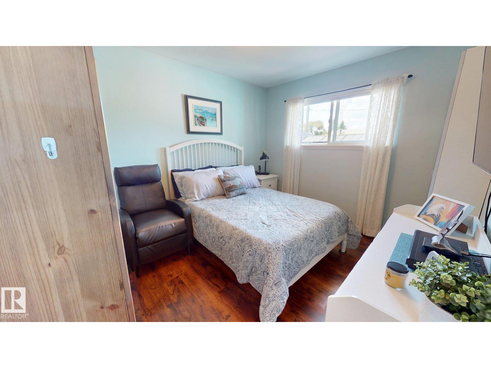 5304 95 Av NW NW, Edmonton, Alberta  T6B 1A3 - Photo 10 - E4495868