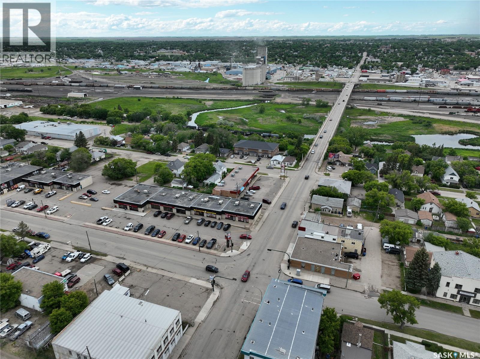 401 Lillooet Street W, Moose Jaw, Saskatchewan  S6H 4Y5 - Photo 12 - SK040782