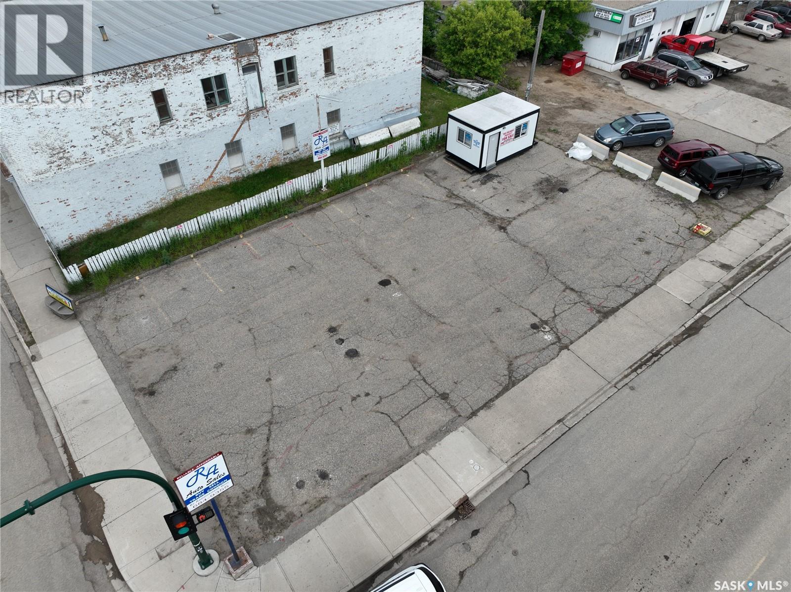 401 Lillooet Street W, Moose Jaw, Saskatchewan  S6H 4Y5 - Photo 7 - SK040782