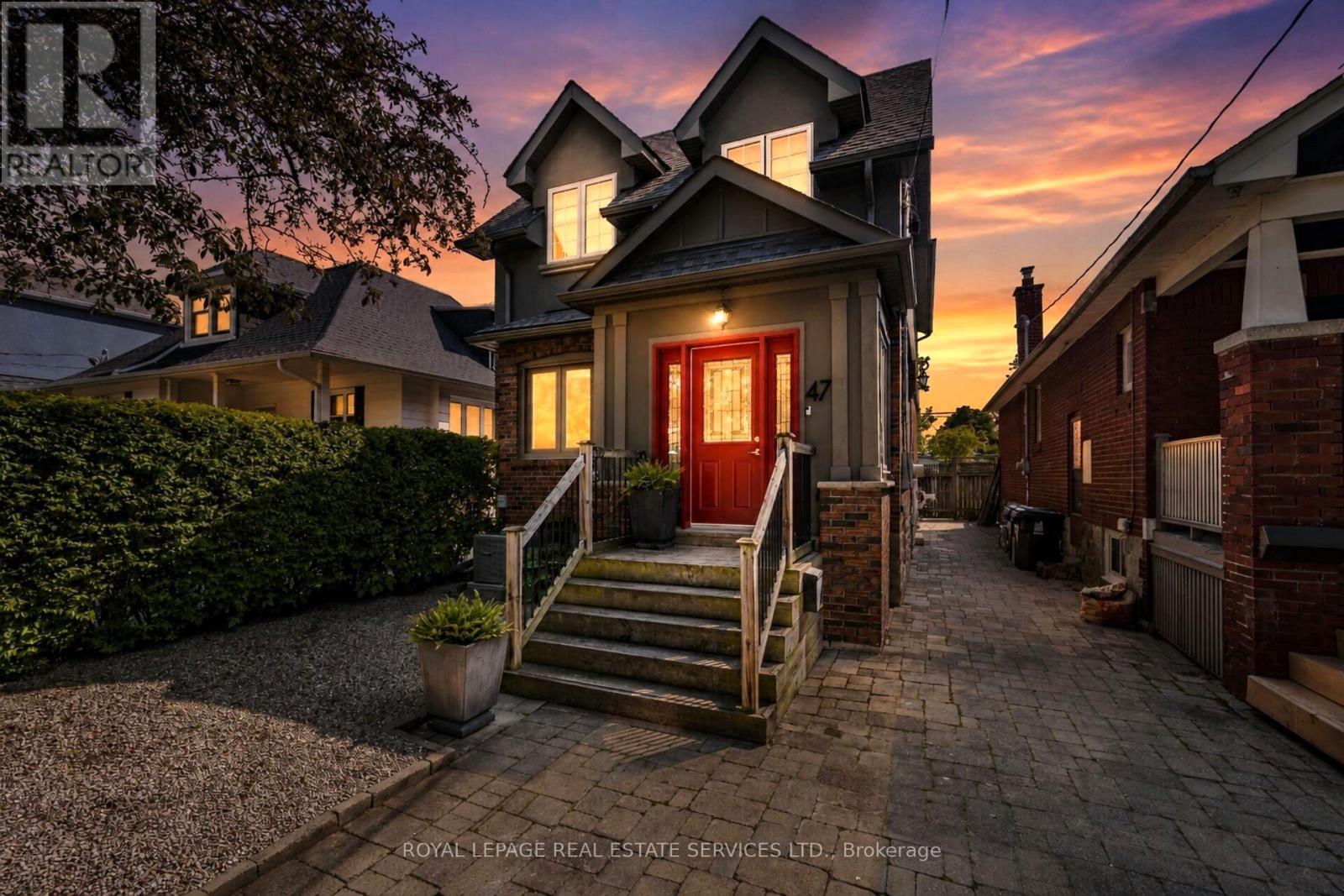 47 Third Street, Toronto, Ontario  M8V 2X7 - Photo 5 - W13494334