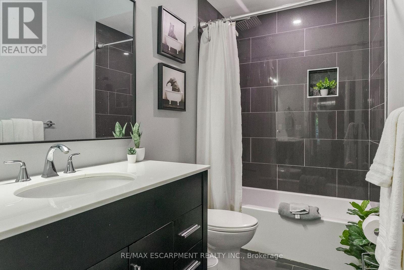 37 - 2243 Turnberry Road, Burlington, Ontario  L7M 4Y5 - Photo 21 - W13494426