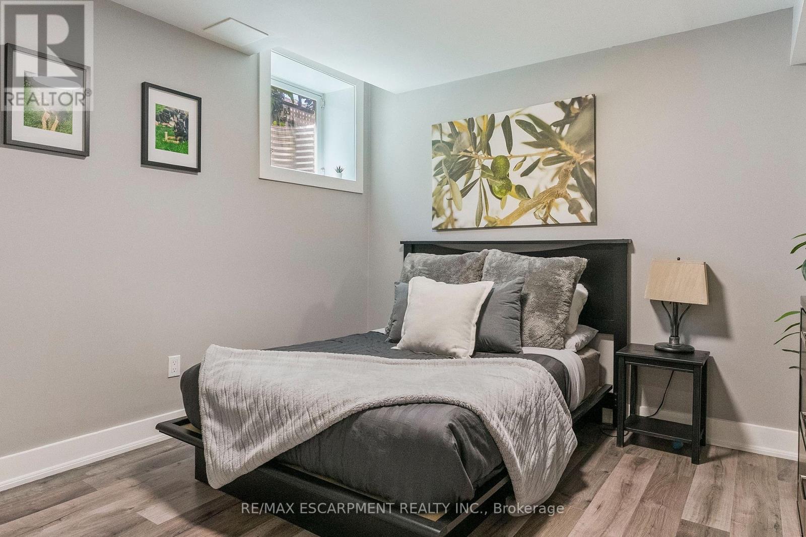 37 - 2243 Turnberry Road, Burlington, Ontario  L7M 4Y5 - Photo 37 - W13494426