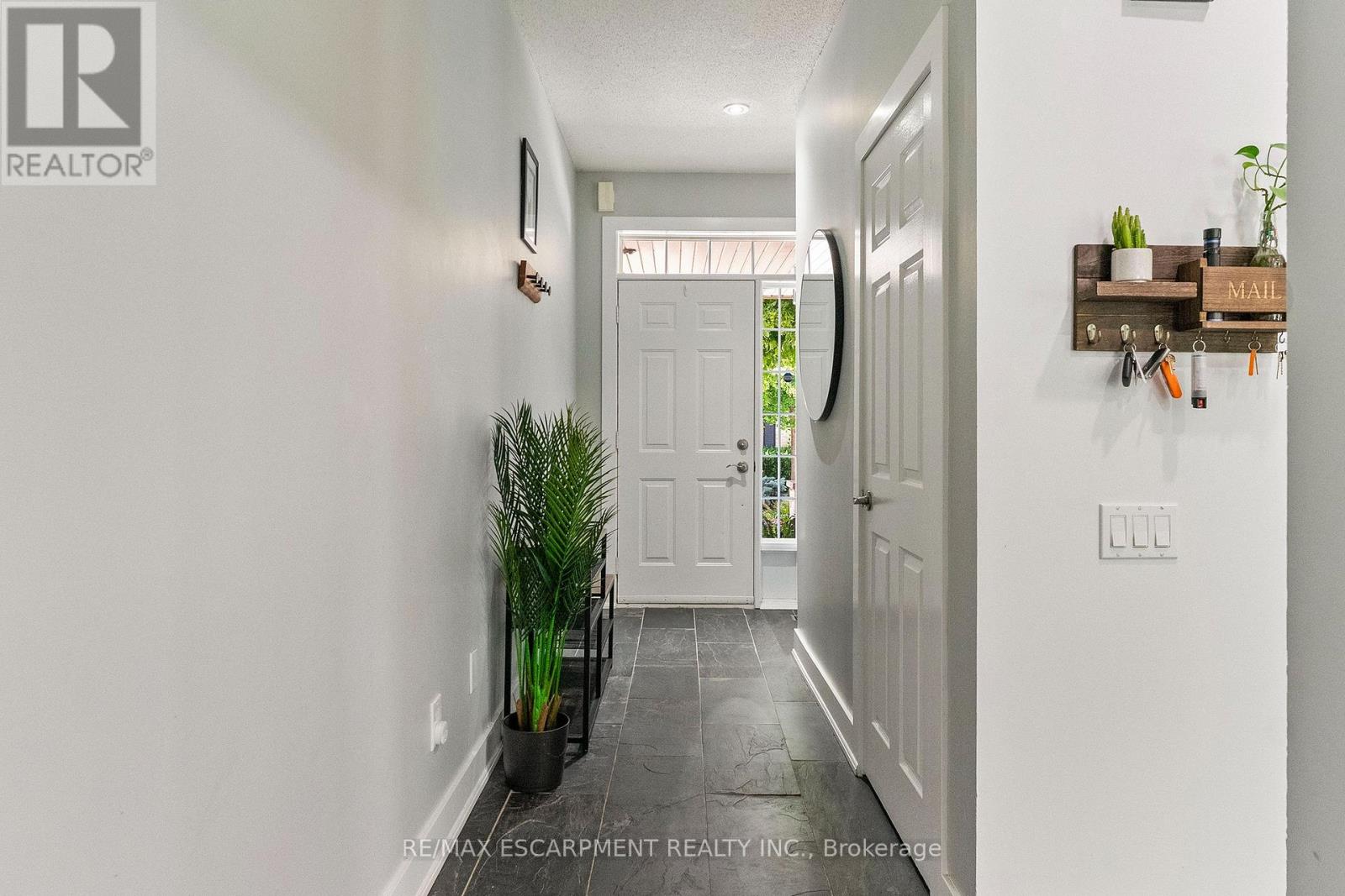 37 - 2243 Turnberry Road, Burlington, Ontario  L7M 4Y5 - Photo 6 - W13494426