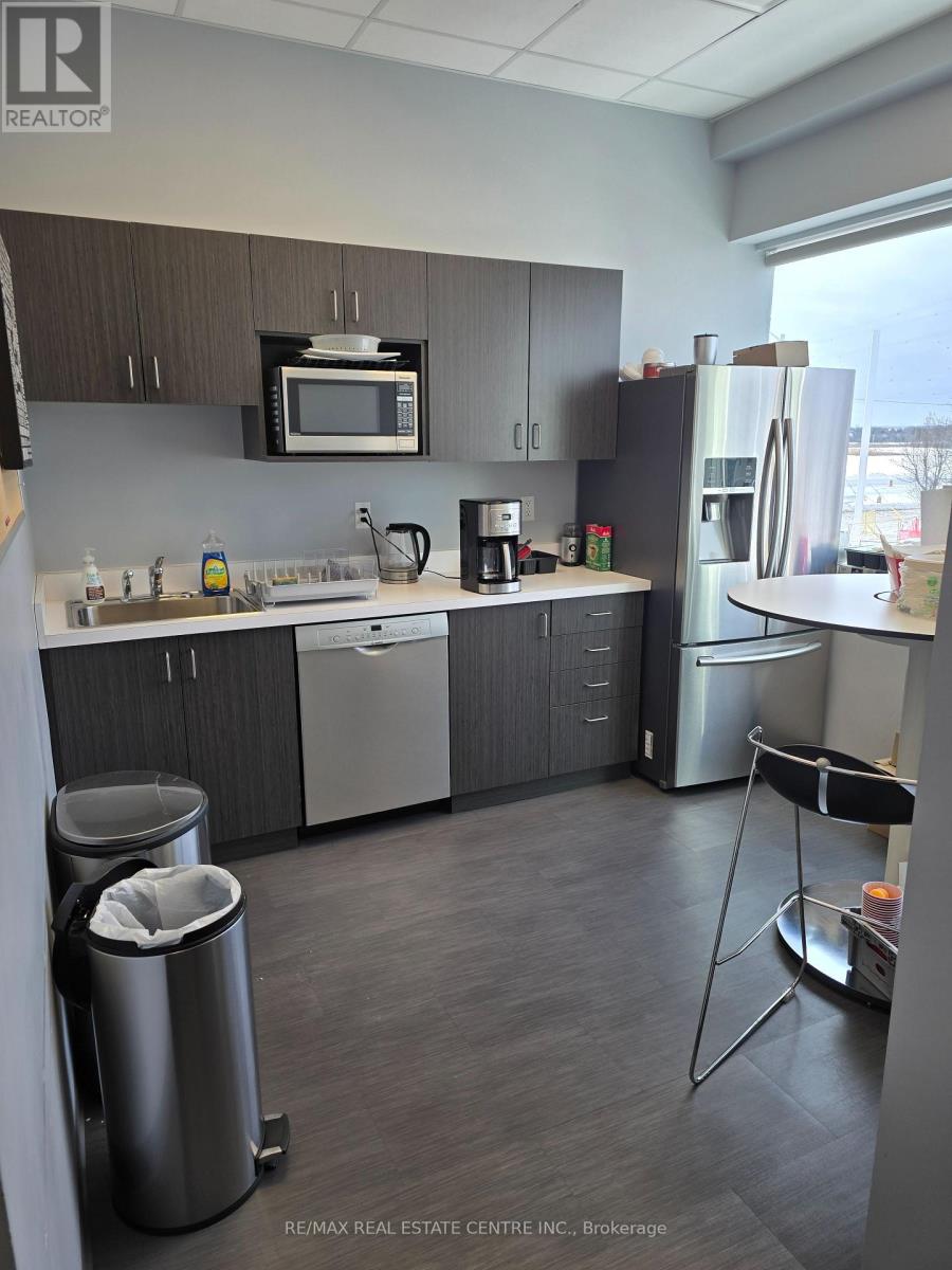 207 - 30 Topflight Drive, Mississauga, Ontario  L5S 0A8 - Photo 16 - W13494440