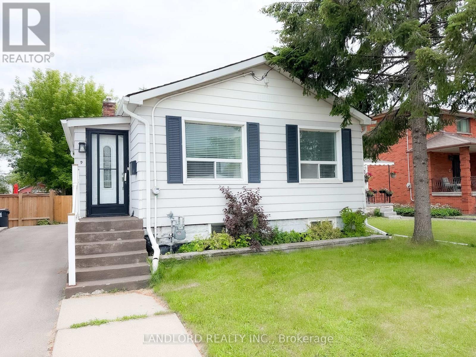 MAIN - 9 ALBRIGHT AVENUE, Toronto, Ontario