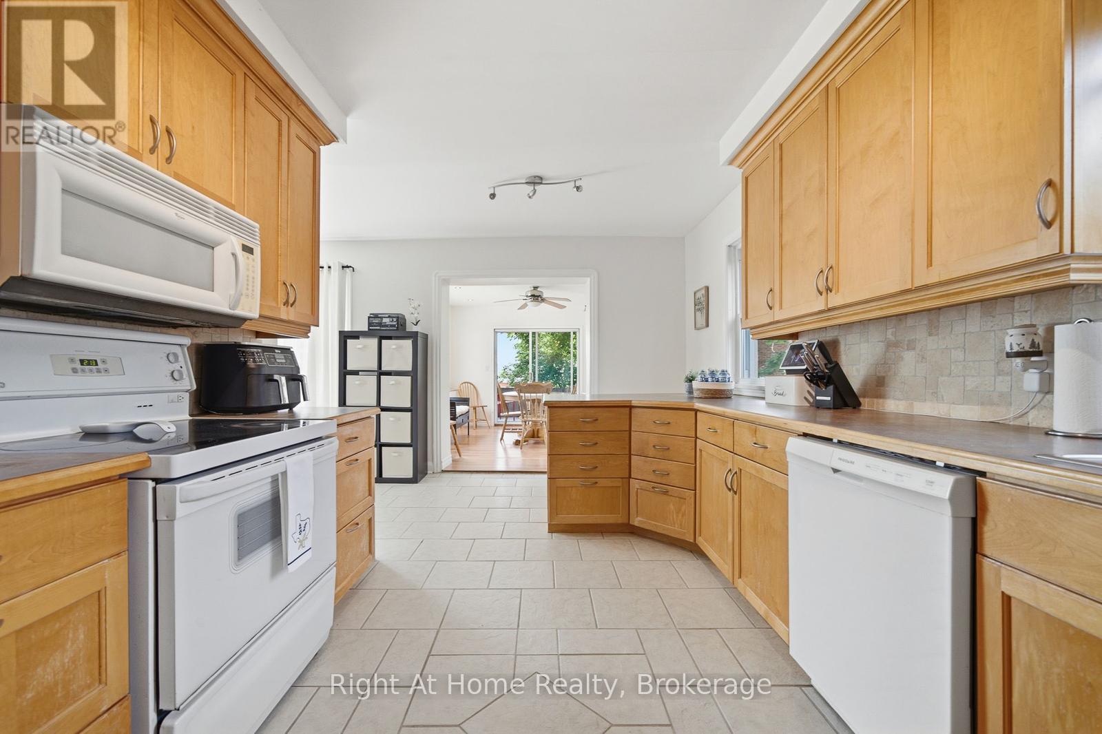 16 Oriole Park Avenue, Belleville, Ontario  K8N 4C7 - Photo 16 - X13493630