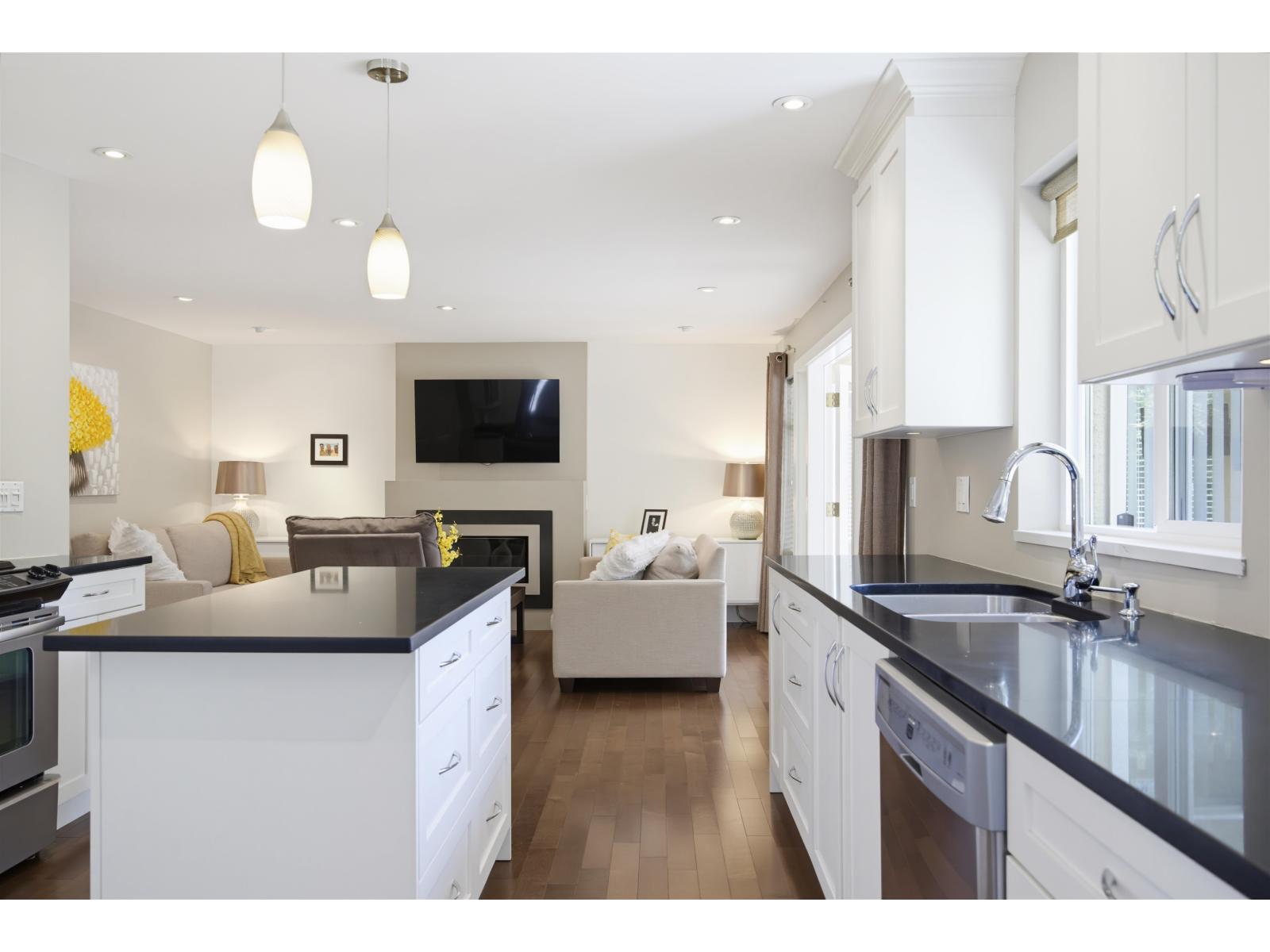 1447 134a Street, Surrey, British Columbia  V4A 9A6 - Photo 9 - R3138673