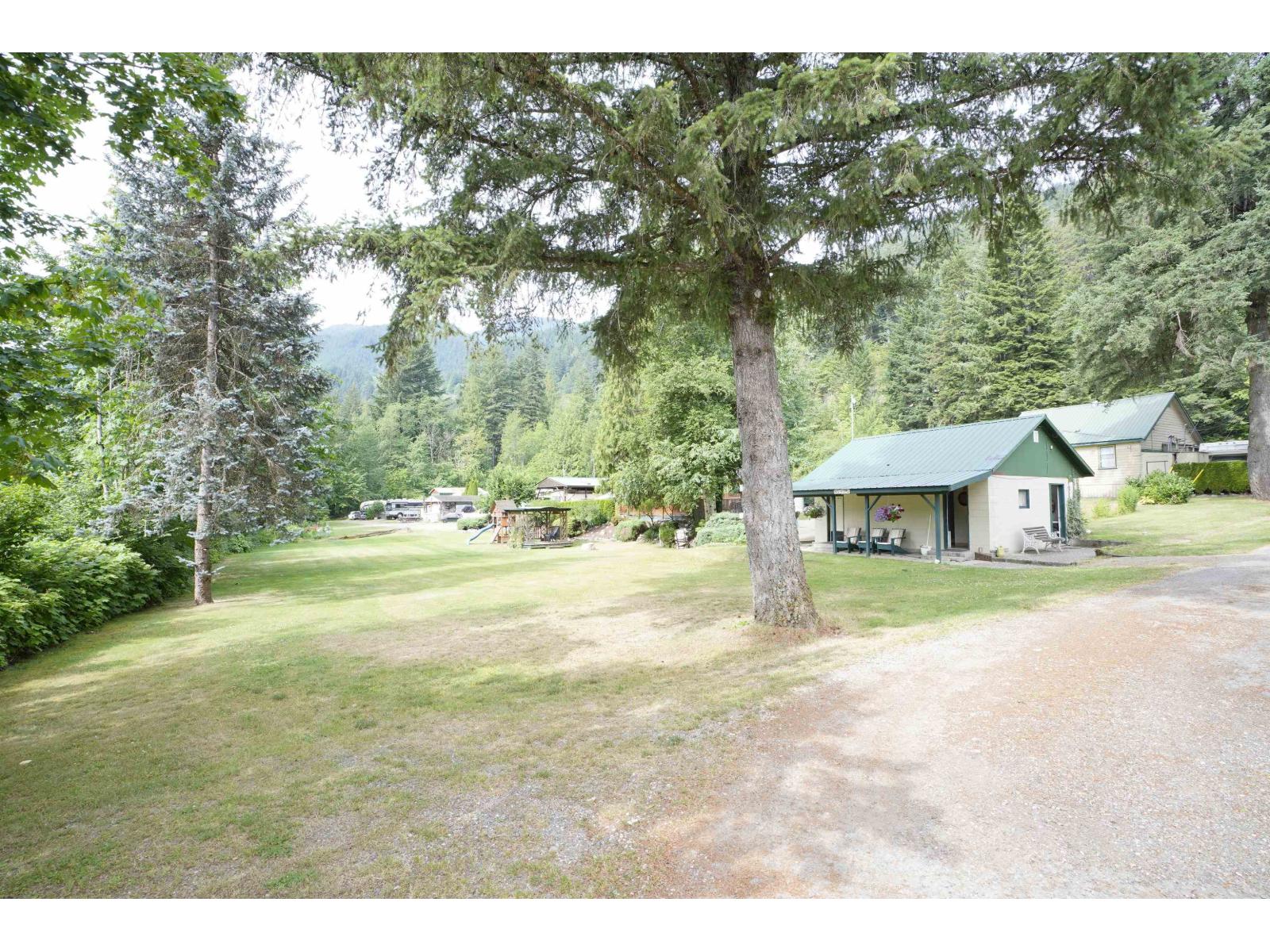 2 30860 Trans Canada Highway, Yale 