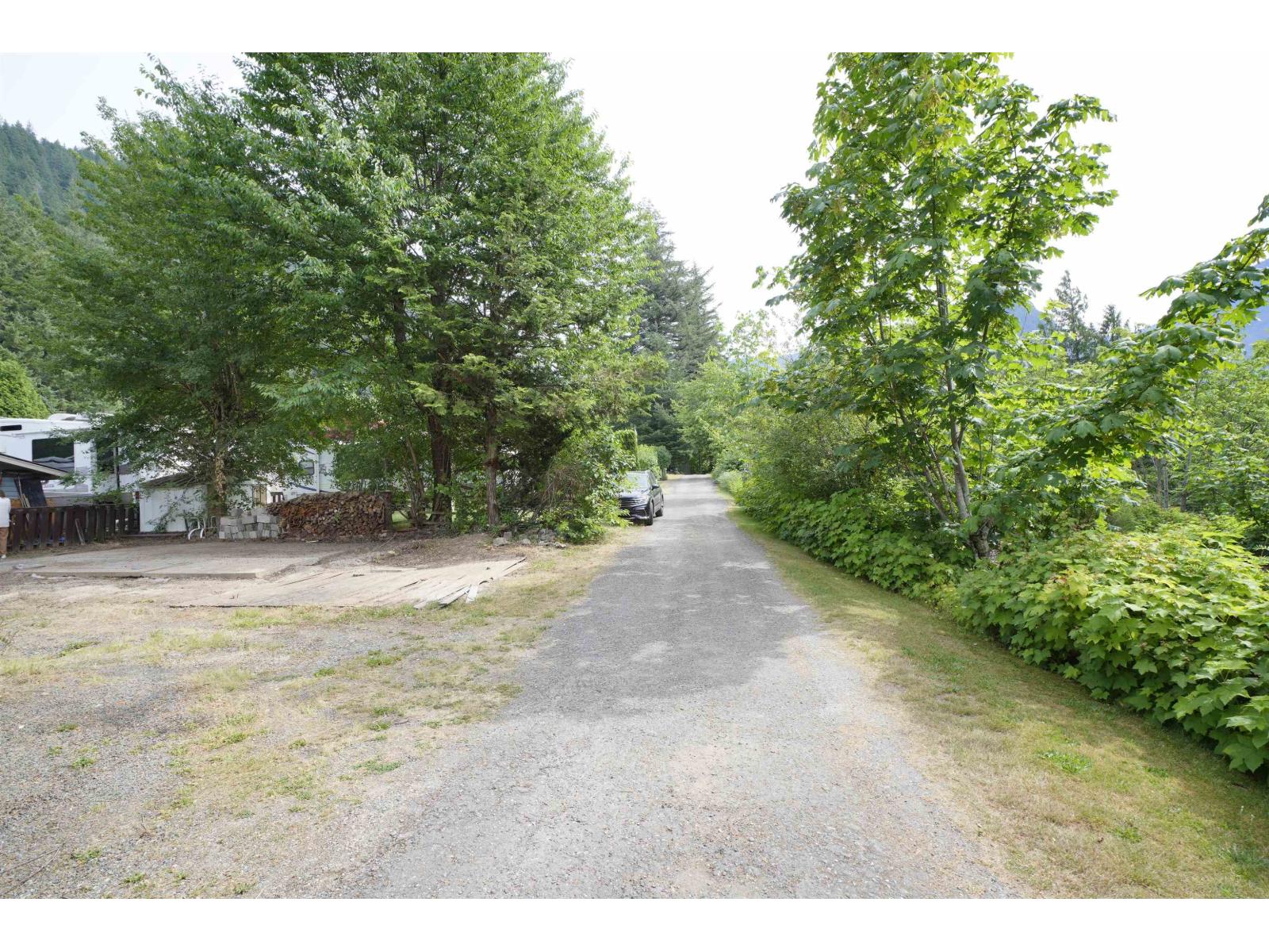 2 30860 Trans Canada Highway, Yale 
