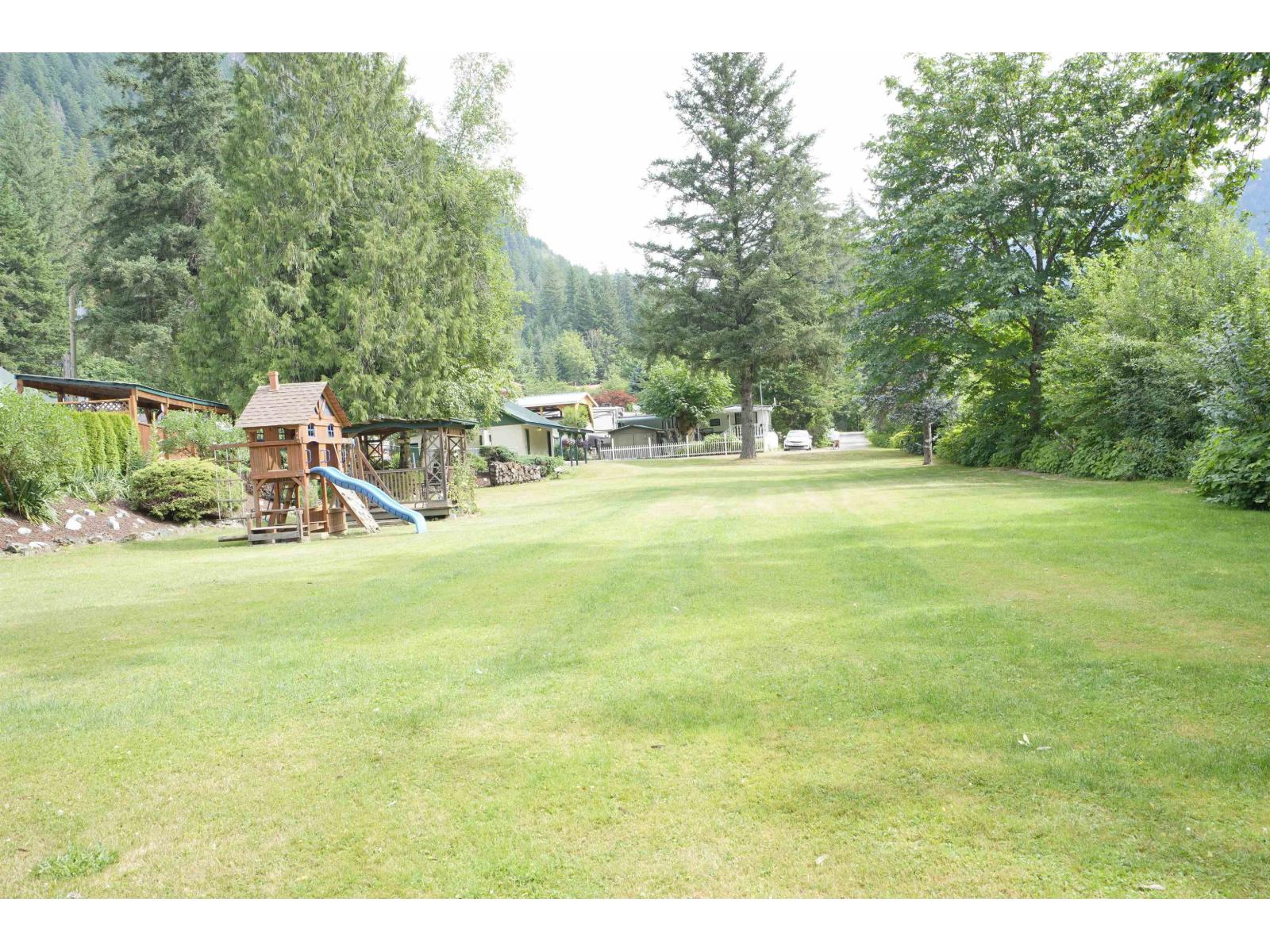 2 30860 Trans Canada Highway, Yale 